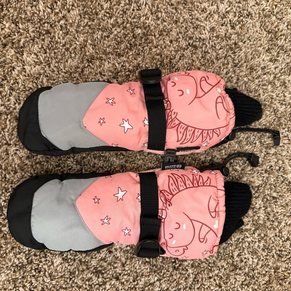 Charming Pink Unicorn Ski Gloves for Little Girls - Picture 2 of 4